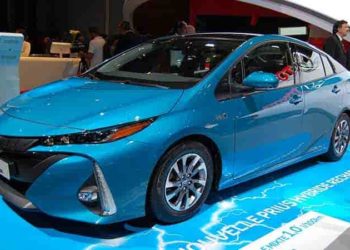Hydrogen Fuel Cars vs Hybrid Cars vs Gasoline Cars Efficiency