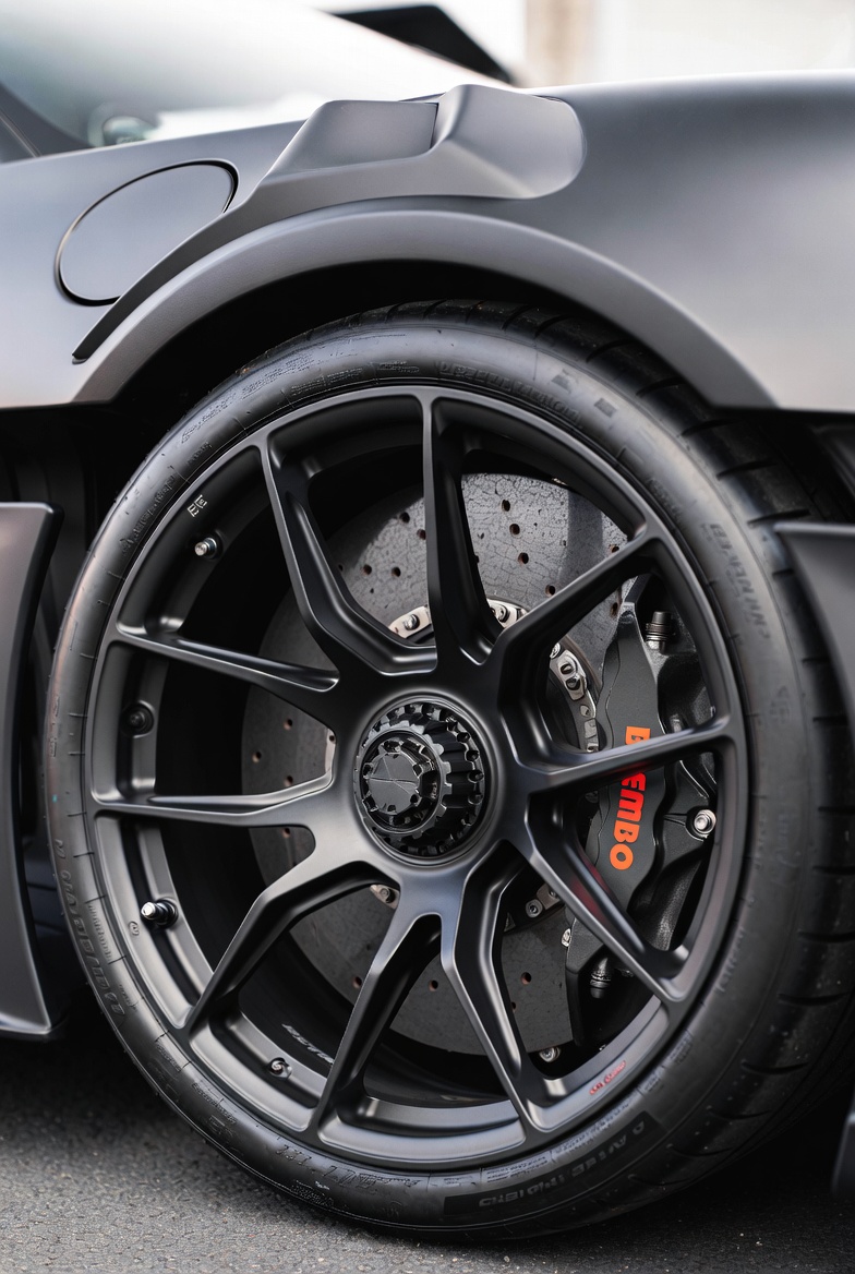 Choose Wheels and Braking Systems